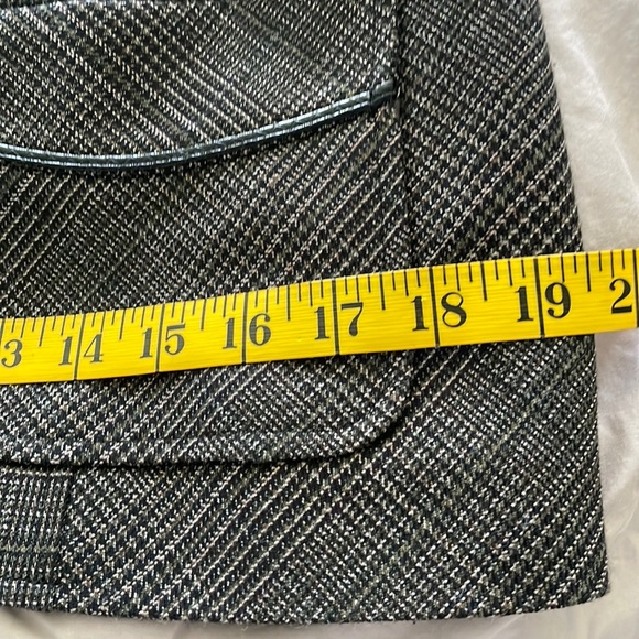 Lana Lee Vintage Pettite Black/Grey Plaid Short Jacket, Size 12 - Picture 14 of 16